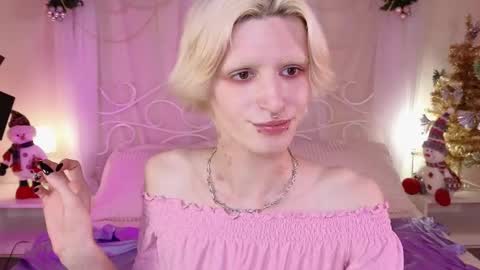 Snapshot of adrian_the_one chatting on January 8, 2025, 2:56 pm adrian_the_one online show from January 8, 2025, 2:56 pm