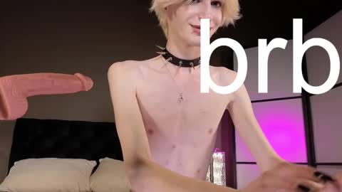 adrian_the_one_ online show from January 14, 2025, 8:52 am