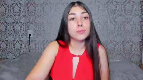 Snapshot of adrianakuiper chatting on July 13, 2026, 7:16 pm Adriana online show from July 13, 2026, 7:16 pm