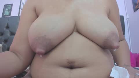 adriana online show from November 7, 2025, 3:56 pm