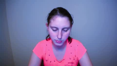 Adriana online show from March 5, 2025, 11:28 am