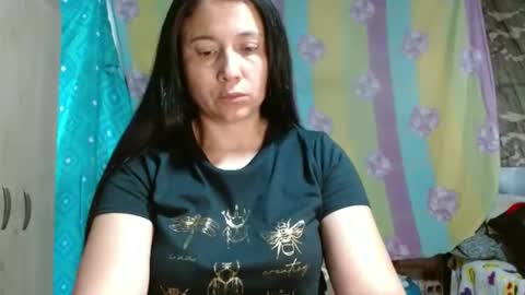 Snapshot of adrianatellez chatting on March 4, 2025, 6:39 pm Adriana Tellez online show from March 4, 2025, 6:39 pm