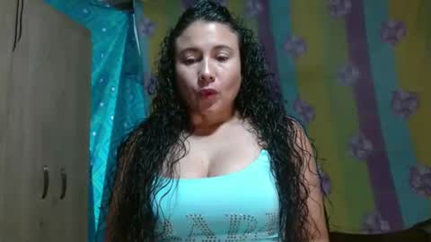 Snapshot of adrianatellez chatting on March 11, 2025, 3:02 pm Adriana Tellez online show from March 11, 2025, 3:02 pm