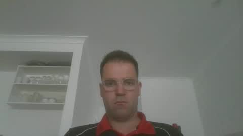 adrianchiodo online show from November 26, 2025, 3:18 am