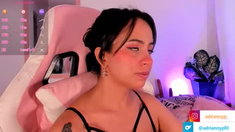 adrianny online show from November 9, 2025, 7:34 pm