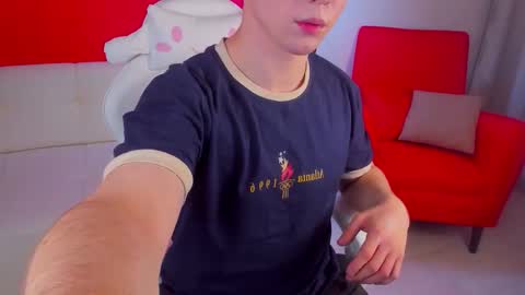 adrianoaubert online show from October 9, 2025, 10:02 am