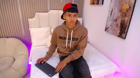 Snapshot of adrianstark_ chatting on May 18, 2026, 12:11 pm adrianstark_ online show from May 18, 2026, 12:11 pm
