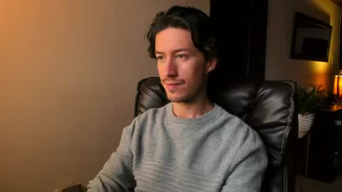 Snapshot of adrianwilliams_ chatting on March 31, 2026, 10:21 pm Adrian Williams online show from March 31, 2026, 10:21 pm