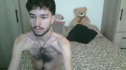 Snapshot of adrien_polo chatting on April 18, 2026, 3:27 pm adrien_polo online show from April 18, 2026, 3:27 pm