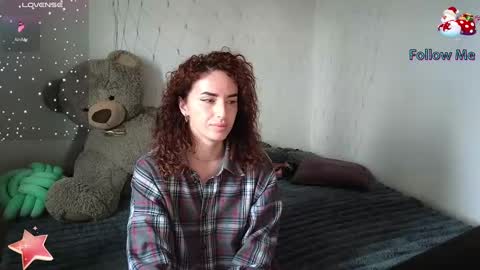 Adriana online show from December 5, 2024, 6:54 am