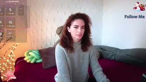 Adriana online show from December 18, 2024, 6:43 am