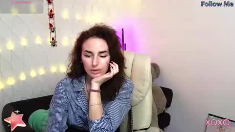 Adriana online show from January 28, 2025, 4:18 am