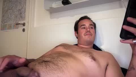 adriiiiiiiiano online show from September 14, 2025, 9:14 pm