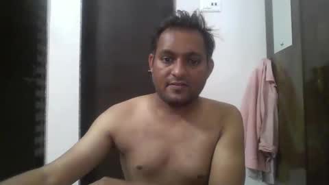 adudeandsexy online show from May 7, 2026, 2:22 pm