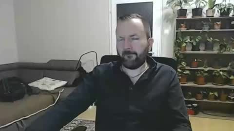 Felix84 online show from November 30, 2025, 11:42 pm