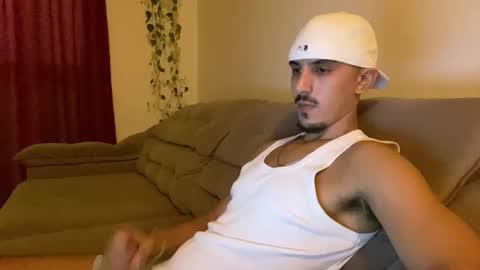 Luci online show from March 8, 2026, 2:04 am