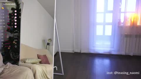 aesthetics__tease online show from January 3, 2025, 5:17 am