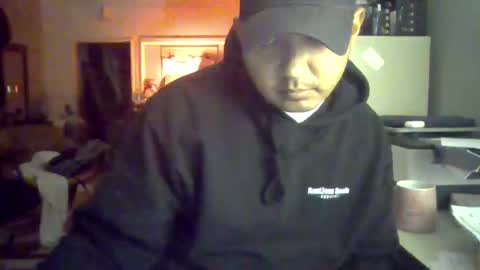 Snapshot of aether99 chatting on November 7, 2025, 6:35 am Aether online show from November 7, 2025, 6:35 am