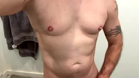 Snapshot of afeelyavag chatting on January 15, 2026, 9:36 am afeelyavag online show from January 15, 2026, 9:36 am