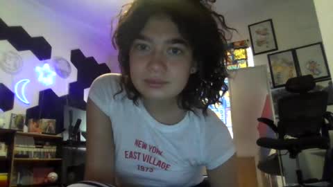 affie_ online show from June 17, 2026, 7:15 pm