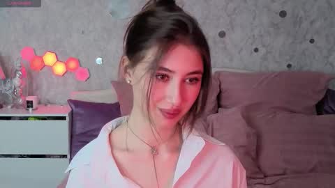 AffiinaLovsx online show from February 3, 2026, 11:32 pm