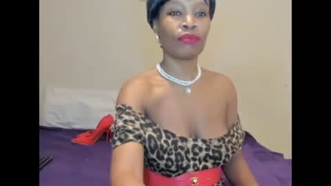 AfricanSquirtQueen online show from April 23, 2026, 12:29 pm