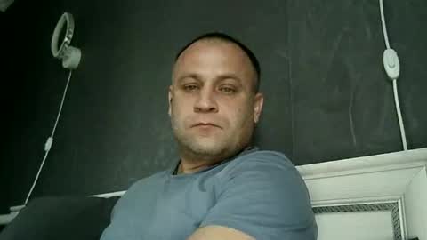 Sasha online show from November 28, 2025, 7:44 am