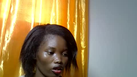 Snapshot of afri_kanaslim chatting on October 29, 2025, 1:24 pm afri kanaslim online show from October 29, 2025, 1:24 pm