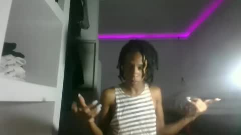 Snapshot of africadeluxe chatting on March 11, 2025, 11:01 am Africa online show from March 11, 2025, 11:01 am