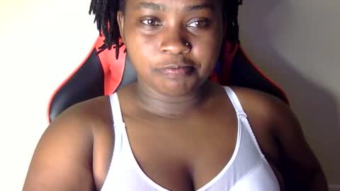 Snapshot of african001 chatting on September 10, 2025, 3:12 pm stella online show from September 10, 2025, 3:12 pm