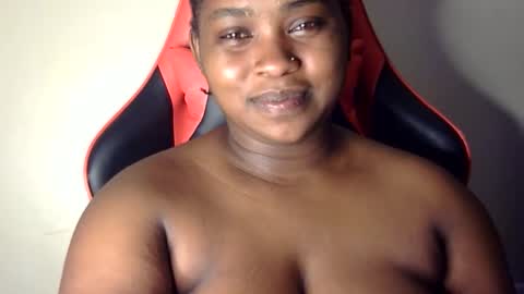 Snapshot of african001 chatting on September 24, 2025, 4:16 am stella online show from September 24, 2025, 4:16 am