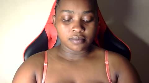 Snapshot of african001 chatting on September 25, 2025, 6:00 pm stella online show from September 25, 2025, 6:00 pm