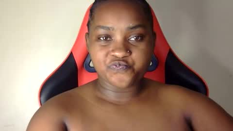 Snapshot of african001 chatting on September 26, 2025, 6:23 pm stella online show from September 26, 2025, 6:23 pm