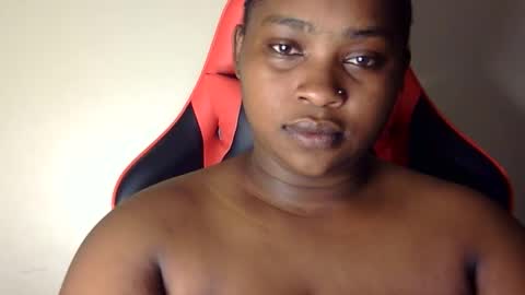 Snapshot of african001 chatting on September 27, 2025, 10:48 pm stella online show from September 27, 2025, 10:48 pm