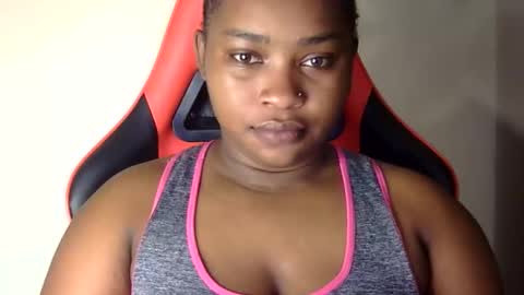 Snapshot of african001 chatting on October 10, 2025, 3:11 pm stella online show from October 10, 2025, 3:11 pm