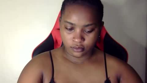 Snapshot of african001 chatting on October 23, 2025, 4:28 pm stella online show from October 23, 2025, 4:28 pm