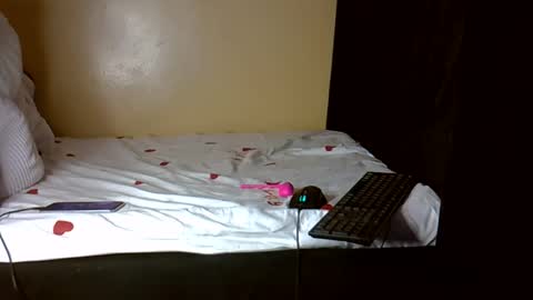 Snapshot of african_hottest chatting on March 17, 2026, 8:06 am african_hottest online show from March 17, 2026, 8:06 am