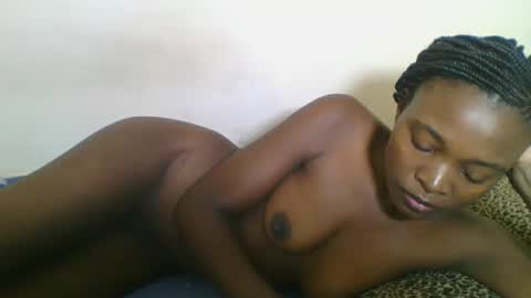 Yvonne online show from April 11, 2026, 8:40 am