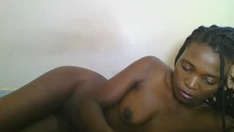 Snapshot of africancutegal chatting on May 6, 2026, 11:37 am Yvonne online show from May 6, 2026, 11:37 am