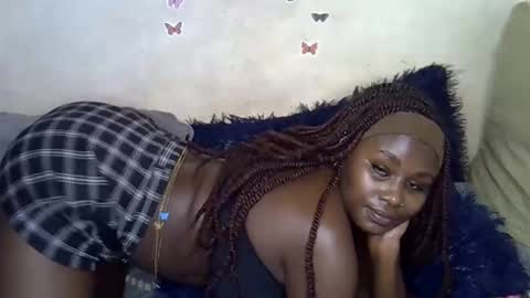 Snapshot of afrii_kity chatting on May 19, 2026, 1:56 am afrii_kity online show from May 19, 2026, 1:56 am