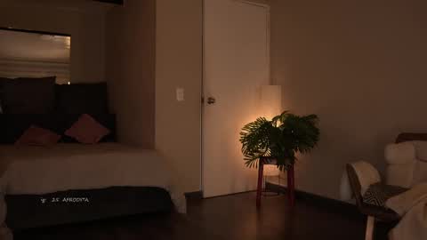 Emma online show from October 1, 2025, 12:16 am