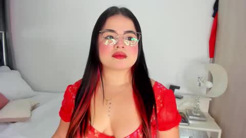 Vanessa online show from September 16, 2025, 3:13 pm