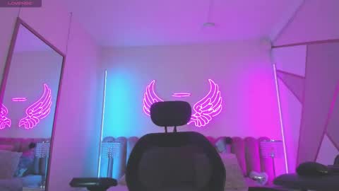 Afrodita online show from February 5, 2026, 4:17 am