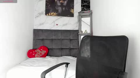 afrodita n ares online show from October 31, 2025, 7:59 pm