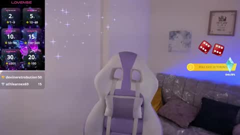 afrodita_rouss online show from March 26, 2026, 12:50 am