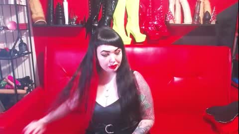 Snapshot of afroditagun666 chatting on March 6, 2026, 7:21 pm AfroditaGun666 online show from March 6, 2026, 7:21 pm