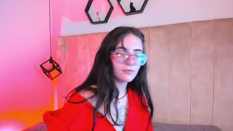 Afrodita online show from October 3, 2025, 8:50 pm