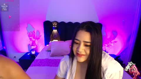 afroditas_11 online show from April 16, 2026, 12:50 pm