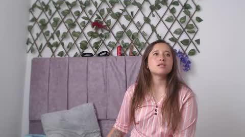 Snapshot of afroditawhispers chatting on March 3, 2026, 4:57 pm Lia Valkyria online show from March 3, 2026, 4:57 pm