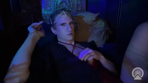 Snapshot of after_dark_productions chatting on May 19, 2026, 6:31 am Me Myself Irene online show from May 19, 2026, 6:31 am